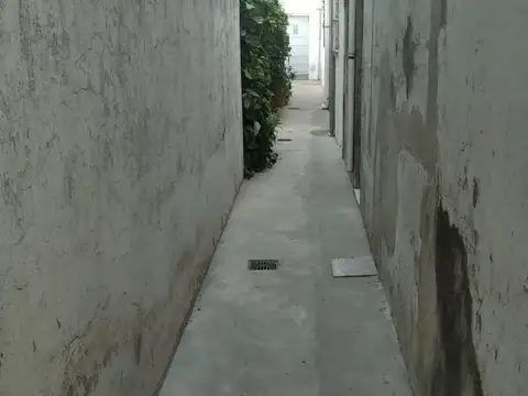 ESCULTOR SANTIAGO PARODI 4400, Piso PB