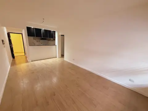 Departamento en Alquiler en Martín, $ 700.000