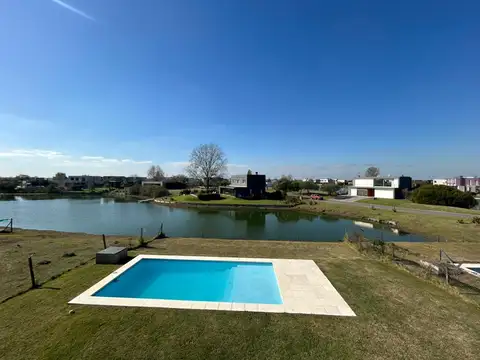 Casa en Alquiler al Noreste