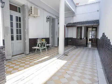 Depto Tipo Casa en Venta de 4 dormitorios
