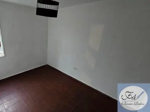 Departamento 4 ambientes con 1 baño
