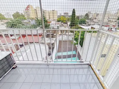 Dto. en Villa del Parque2 Amb Cochera Balcón Semipiso