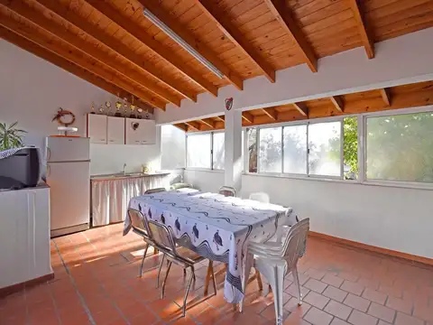 casa con terraza + quincho + patio ( ex 3 dorm)
