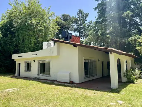 Casa en Alquiler en Benavidez, USD 1.100