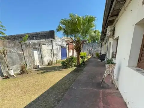 SAN MARTIN 2300, Piso P.B.