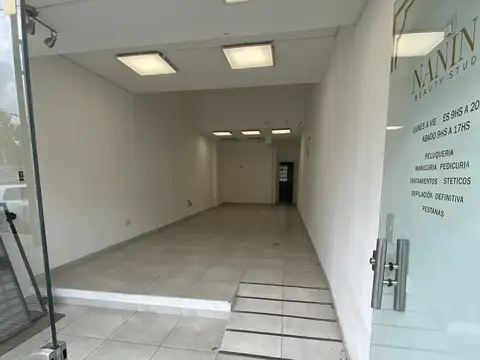 Local en Alquiler en San Miguel, $ 2.500.000