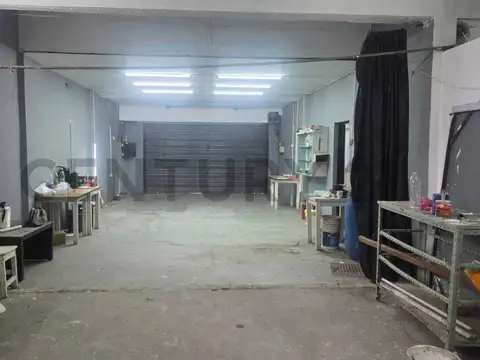 VENTA PROPIEDAD COMERCIAL Y RESIDENCIAL en 3 Pisos - Quilmes Centro