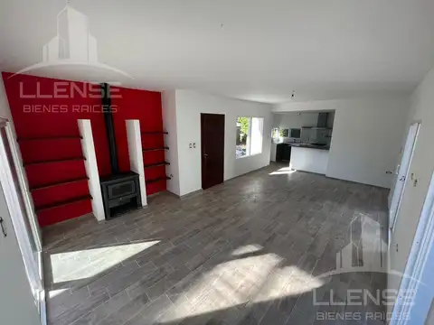 Casa 3 ambientes en venta y alquiler - Tenis Lawn Club Verónica - 90 km de la ciudad de La plata