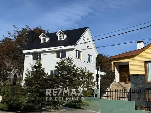 VENTA| CASA alta gama | 5 dorm y garage| Bº ANDINO