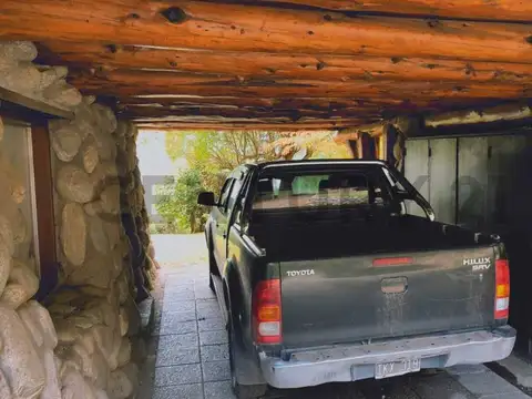 HERMOSA CASA EN SAN MARTIN DE LOS ANDES EN BARRIO FALDEOS DE CHAPELCO