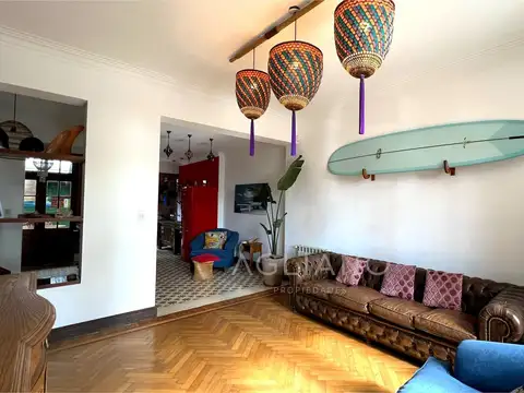 Casa 5 ambientes con 2 baños
