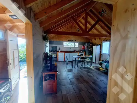 Casa 3 ambientes con 1 baño