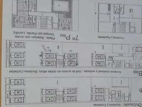 4 COCHERAS DESCUBIERTA en planta baja y  1 cubierta en subsuelo (juntas o por separado)