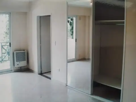 Departamento en Venta en Villa Pueyrredón, USD 78.000