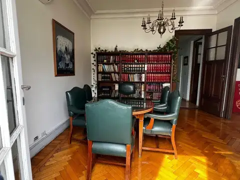 Venta departamento 5 ambientes de categoria