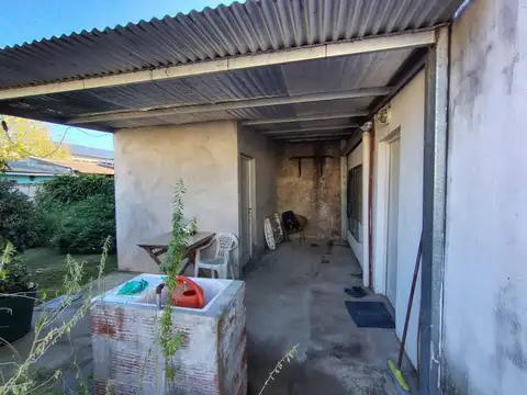 Casa en venta. Lima, Zarate, Bs aS.