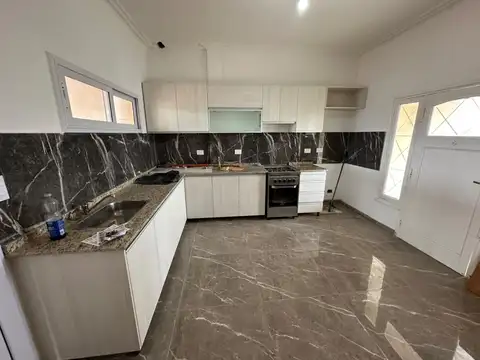 Depto Tipo Casa en Venta de 3 ambientes