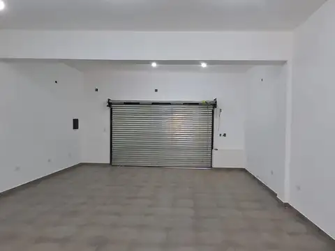 LOCAL COMERCIAL SOBRE CALLE CORNEJO  EN GRAL.GUEMES