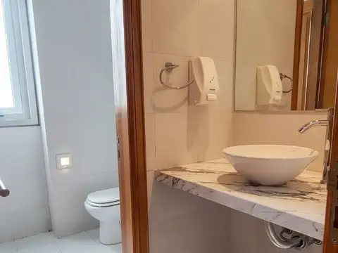 Oficina en Alquiler en Península, USD 2.850