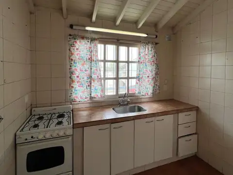 Departamento en alquiler en José León Suarez!
