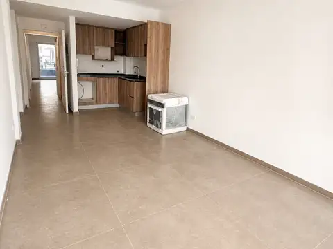 VENDE HERMOSO 2 AMB CON BALCON ATERRAZADO- A ESTRENAR - ENTREGA INMEDIATA  
