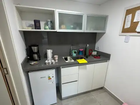 Oficina en Alquiler en Centro, $ 900.000