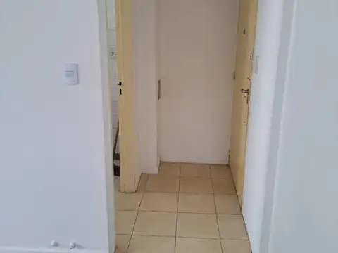 Departamento en Alquiler en Colegiales, $ 800.000