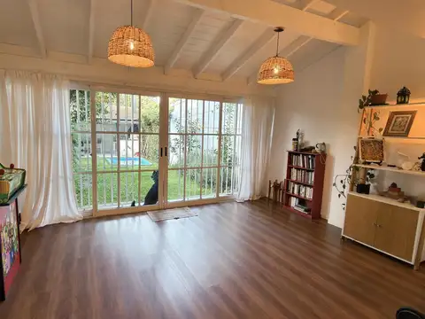 Casa 5 ambientes con 5 baños