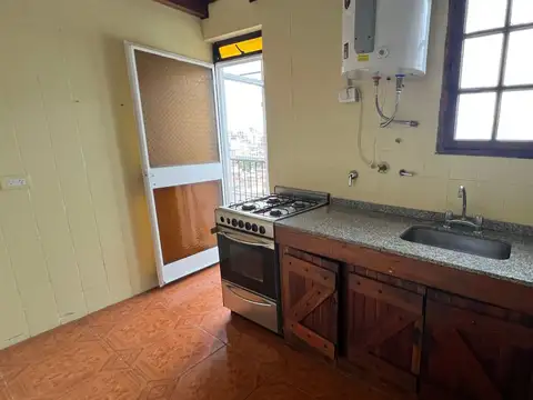 Departamento 3 ambientes con 1 baño