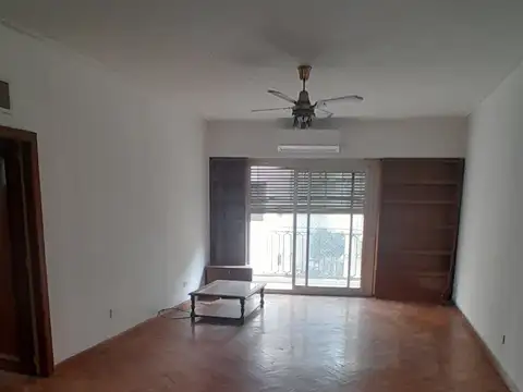 HERMOSO DEPARTAMENTO DE ESTILO DE 3 AMB. C/ DEP EN PALERMO