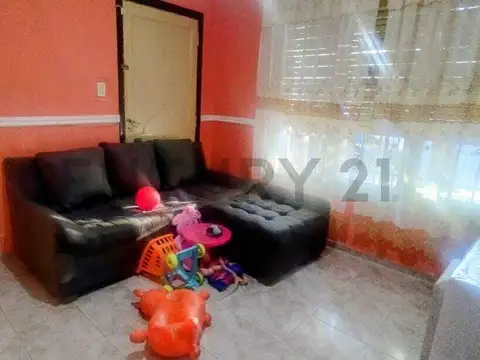 VENTA CASA 2 DORMITORIOS BARRIO AMPLIACION EMPALME