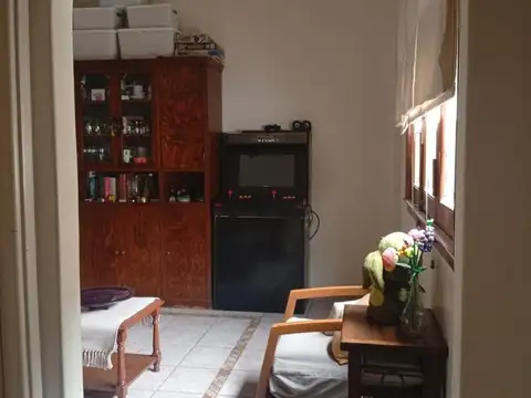 Depto Tipo Casa en Venta de 5 ambientes