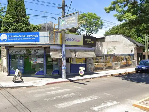 Local en centro comercial con terreno libre para construir - Plano aprobado para ampliación