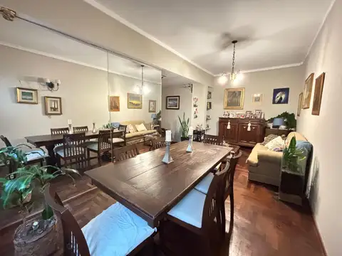 DEPARTAMENTO 3 DORMITORIOS CON COCHERA. CENTRO