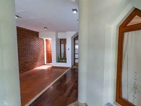 Casa en Venta en Roque Saenz Peña, USD 290.000