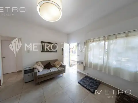 Depto Tipo Casa en Venta en Castelar, USD 93.000