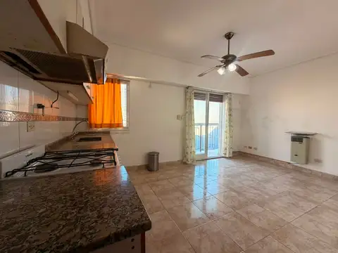 Depto Tipo Casa en Venta en Mataderos, USD 67.000