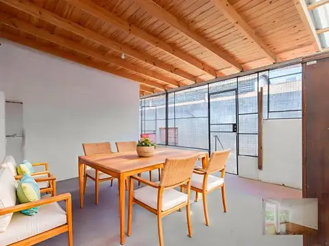 Monasterio 150 , Piso 0