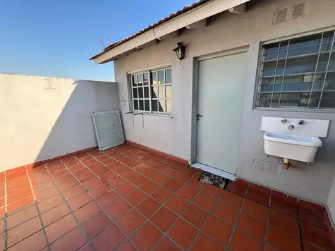 DEPARTAMENTO PH en VENTA 2 ambientes en Villa Ballester