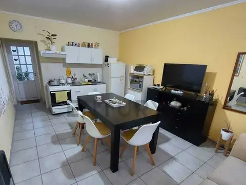 Av. Brasil 1600, Piso 0