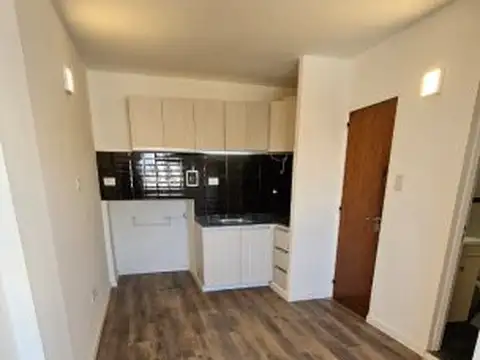 Monoambiente dividido totalmente reciclado en Barrio Abasto