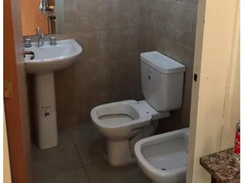 Local en Venta en República De La Sexta, USD 85.000
