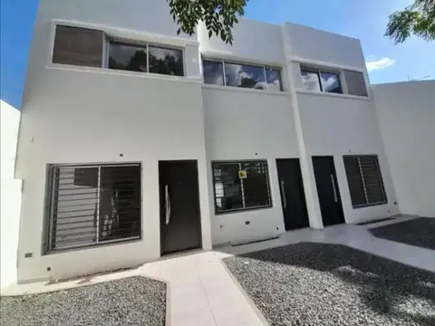 Dúplex 3 Ambientes a Estrenar con Cochera | Apto Crédito