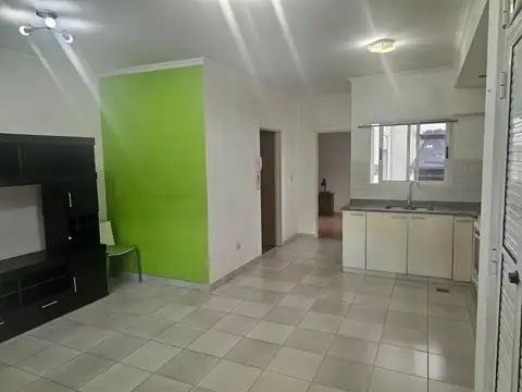Depto Tipo Casa en Alquiler en Villa del Parque, $ 950.000