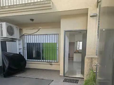 Joaquin V Gonzalez 2900