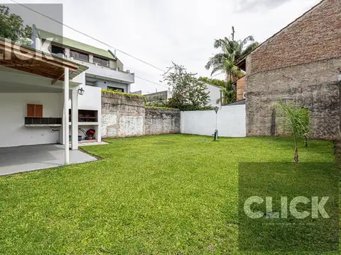 Depto Tipo Casa en Venta con 1 cocheras