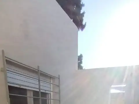Depto Tipo Casa en Alquiler en Villa Ballester, $ 580.000
