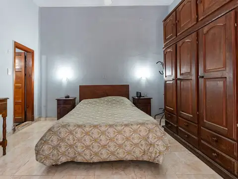 Depto Tipo Casa 6 ambientes con 2 baños