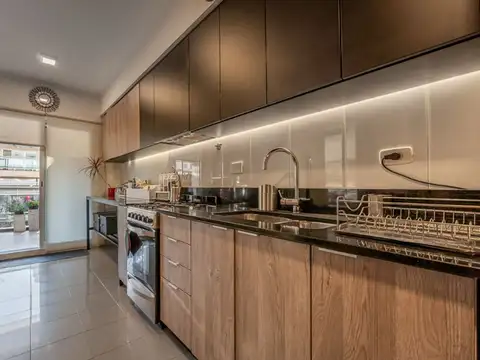 Departamento 4 ambientes con 2 baños