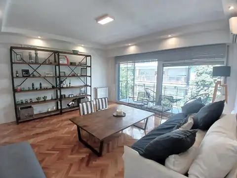 EXCLUSIVO Piso de 4 Ambientes amueblado con balcón y parilla en Parque Las Heras, Recoleta